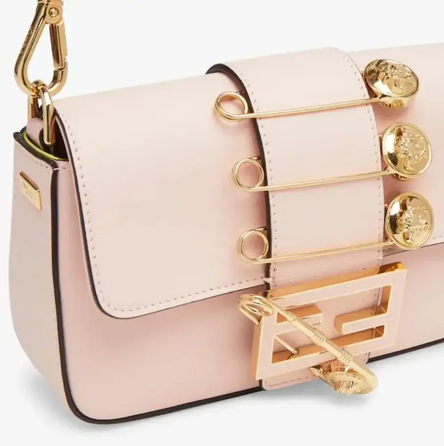 Brooch mini baguette :C Fendace Pink leather bag - image 3