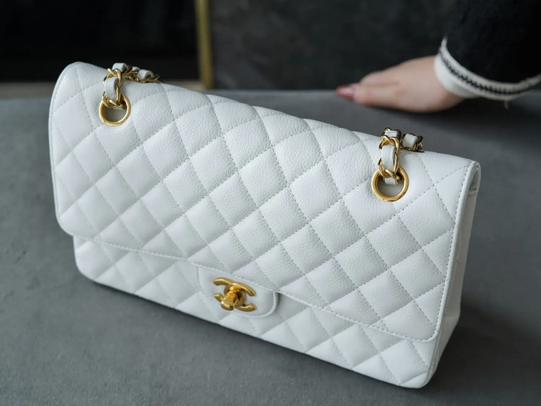 CC CF25 Classic flap bag Caviar leather - image 10
