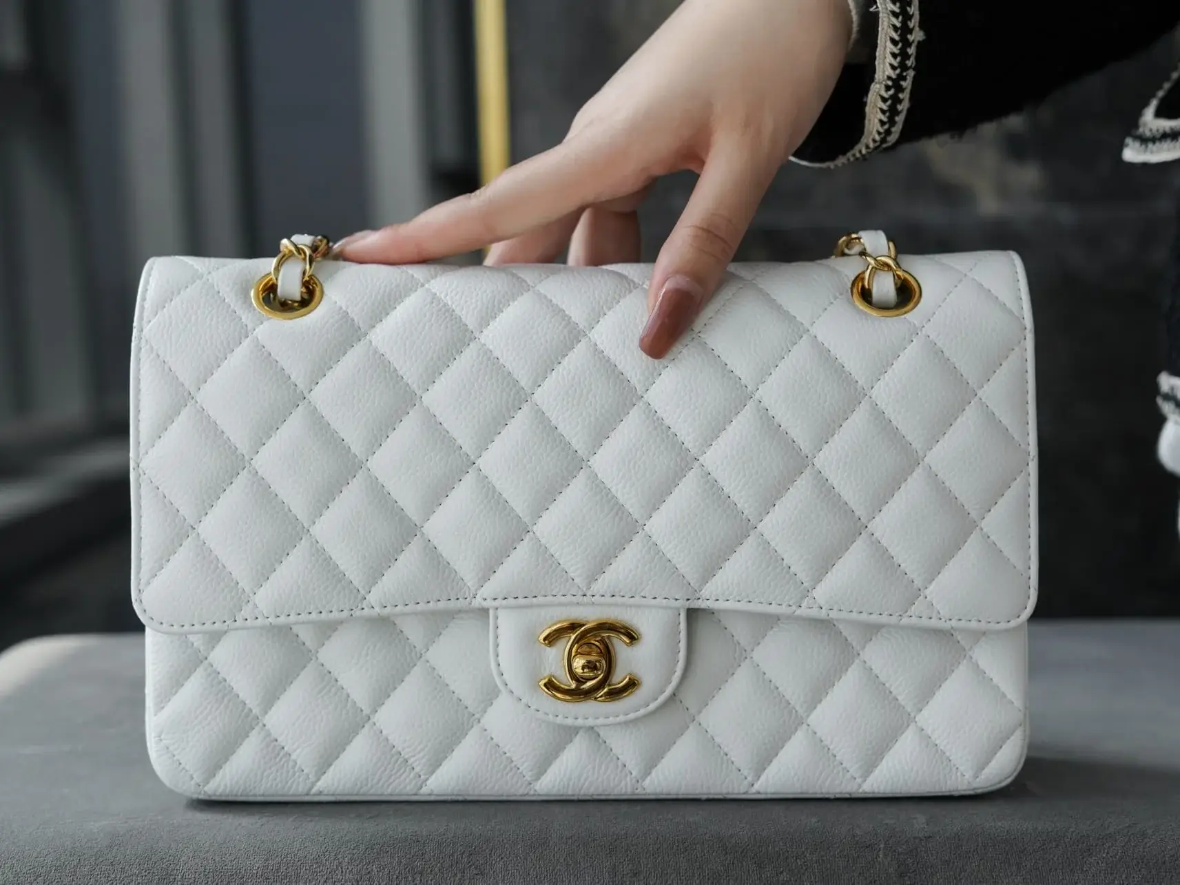 CC CF25 Classic flap bag Caviar leather - image 12