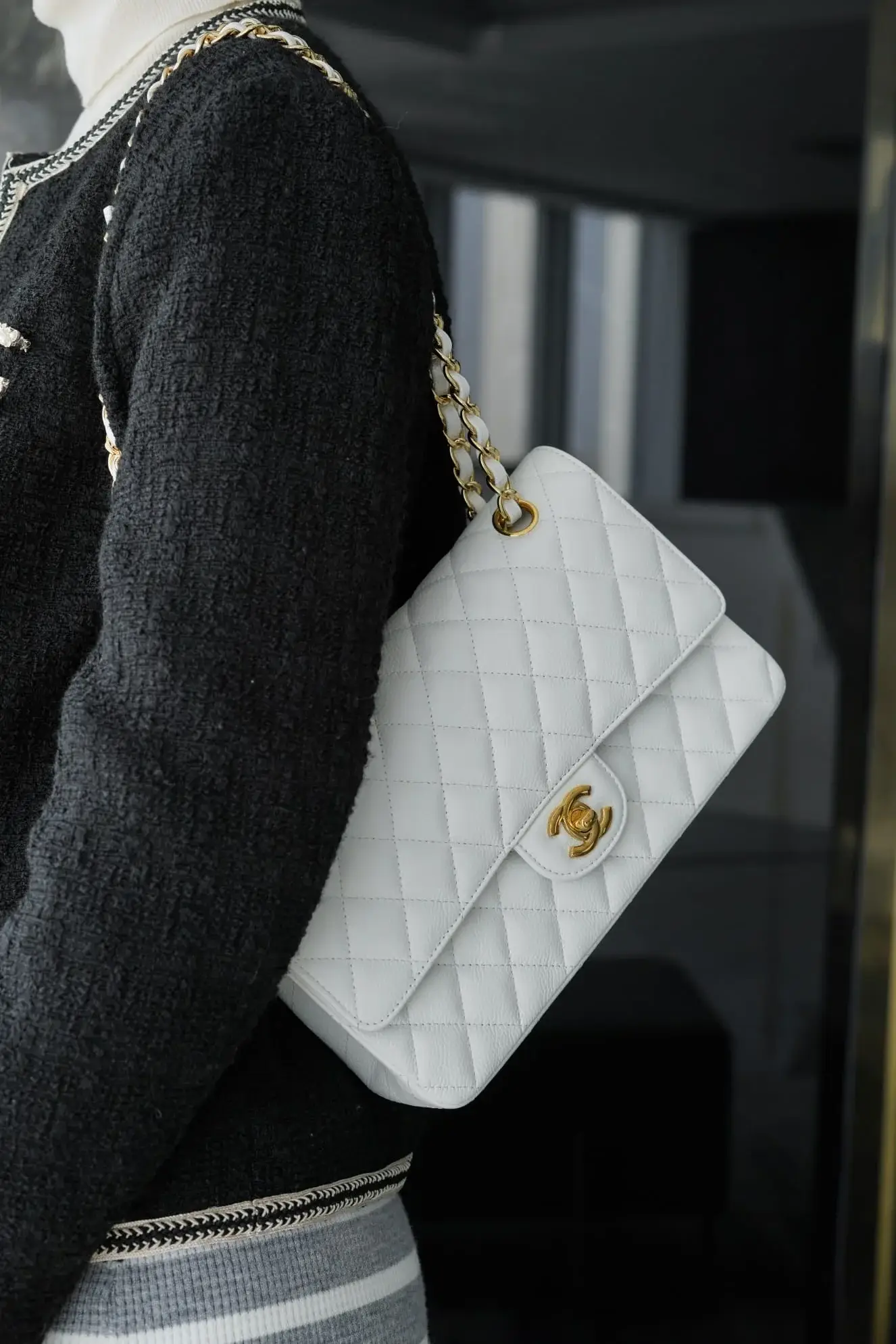 CC CF25 Classic flap bag Caviar leather - image 16