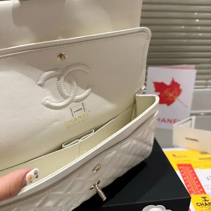 CC CLASSIC FLAP BAG W3817 size: 26*17 CM - image 2