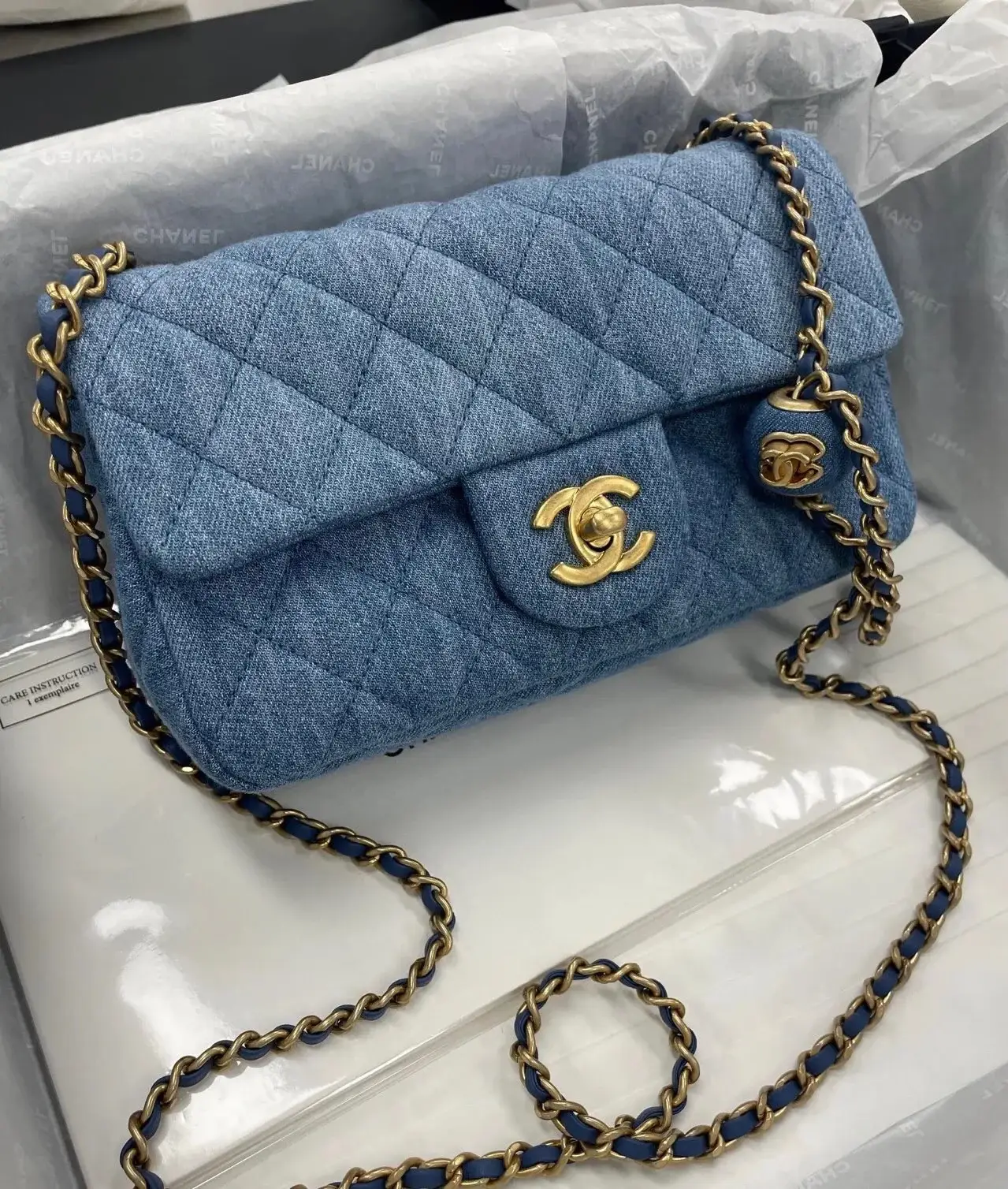 CC Flap Bag CF BAG SIZE: 20 cm - image 10