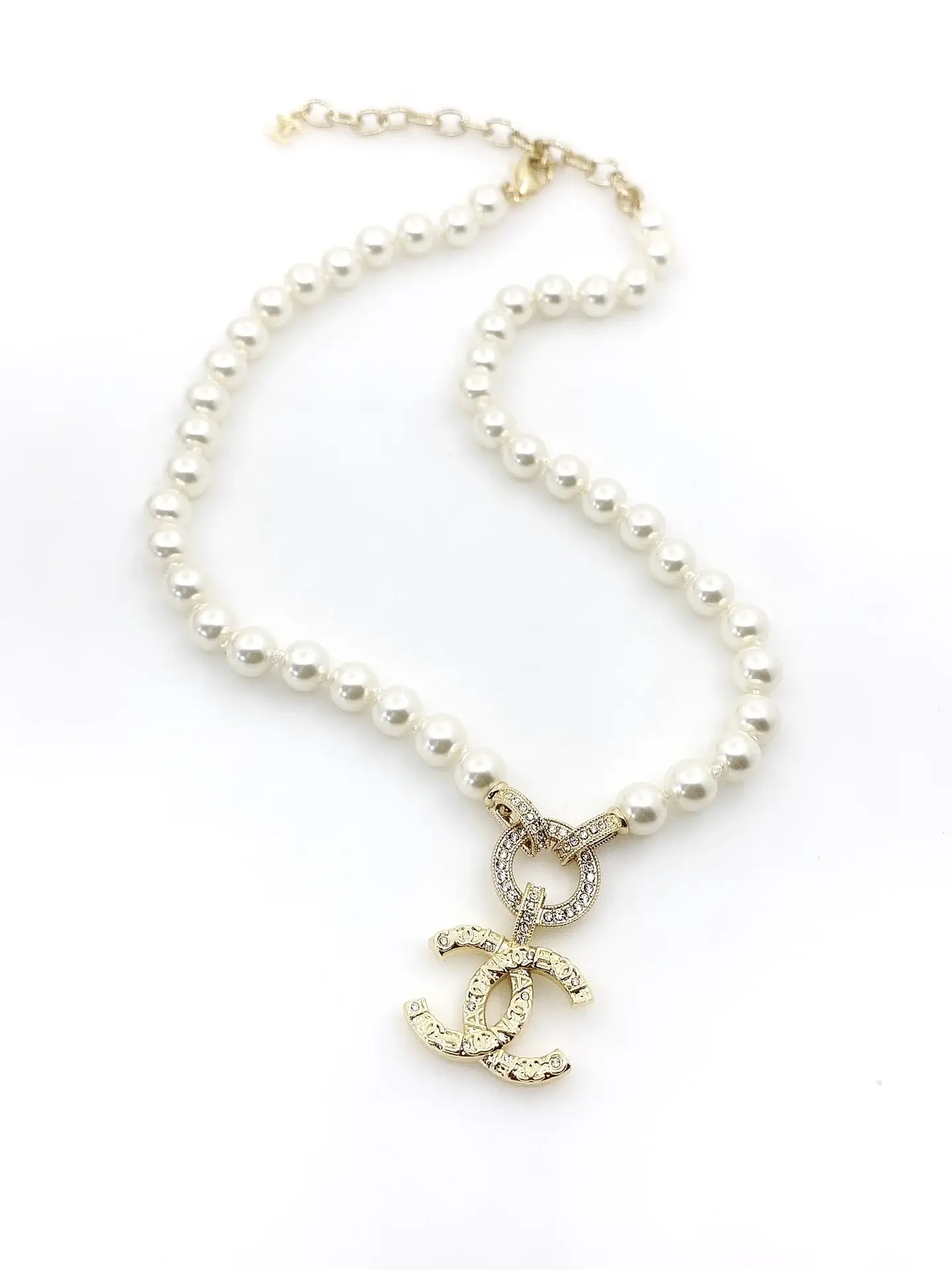 CC Necklace 0025 - image 3