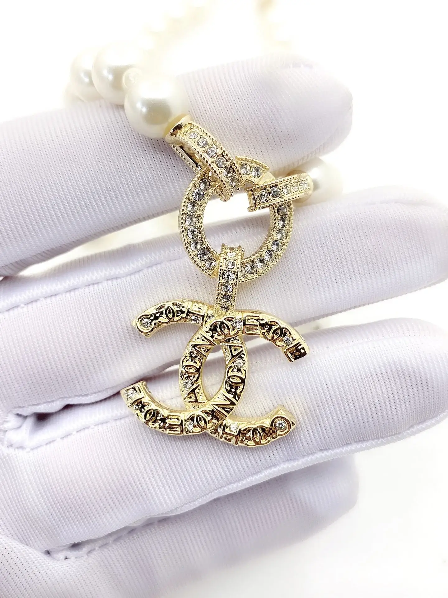 CC Necklace 0025 - image 8