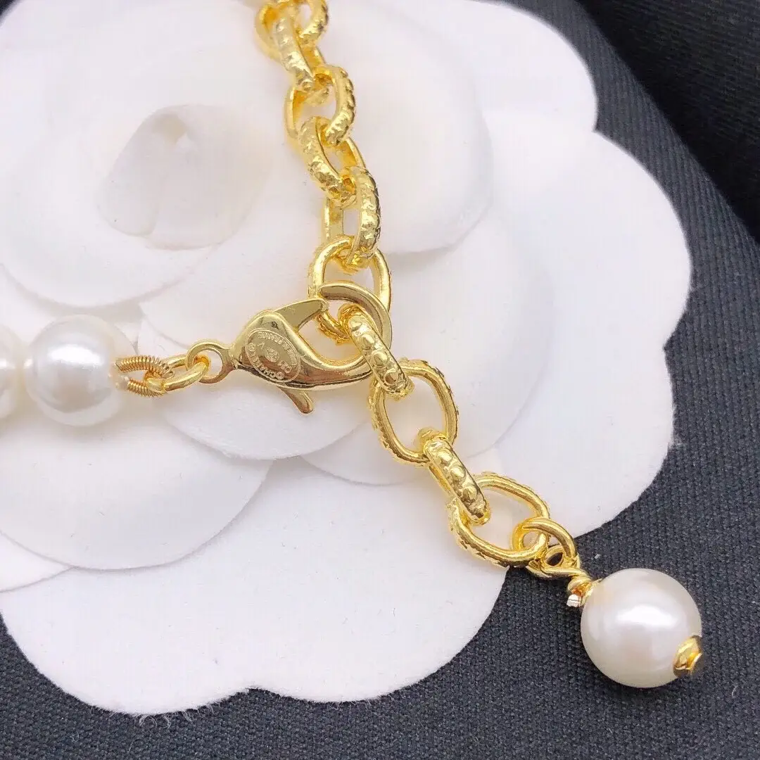 CC Necklace 0026 - image 9