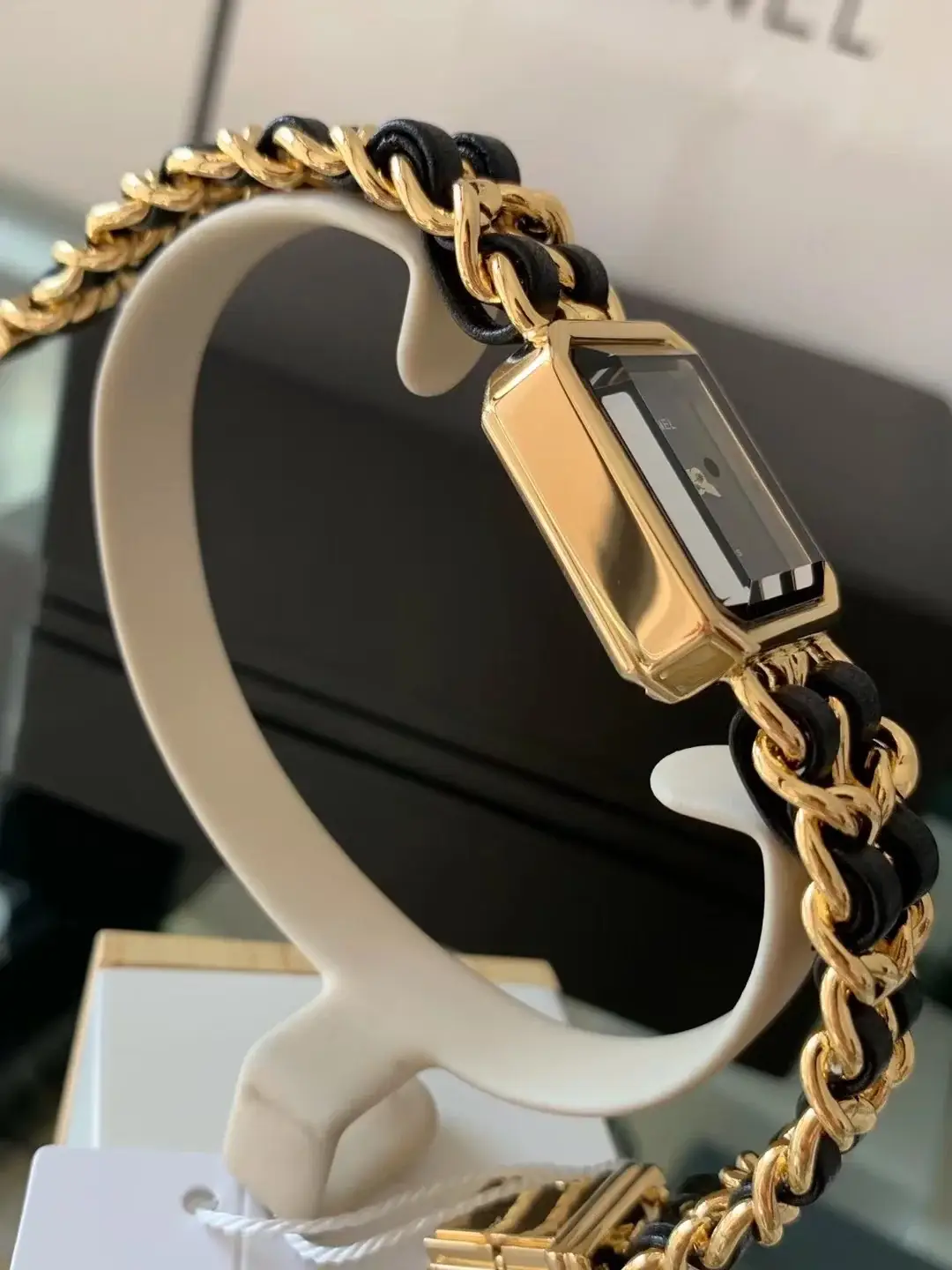 CC new arrival Premiere women watch 26.1X20 mm - image 2