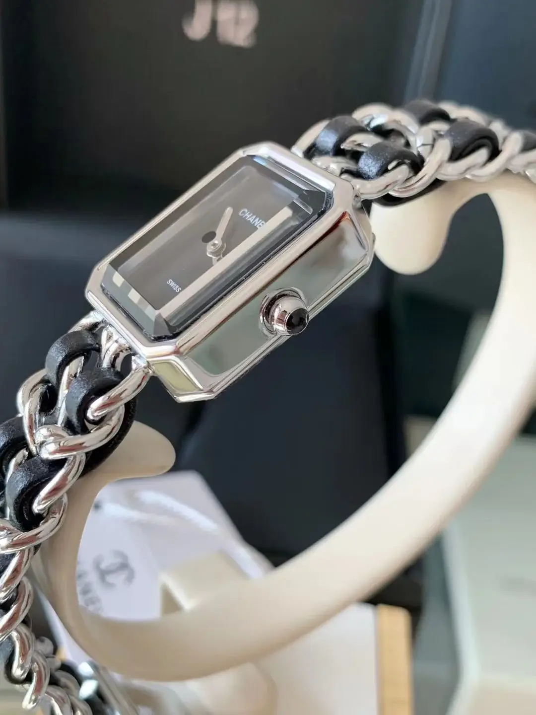 CC new arrival Premiere women watch 26.1X20 mm - image 8
