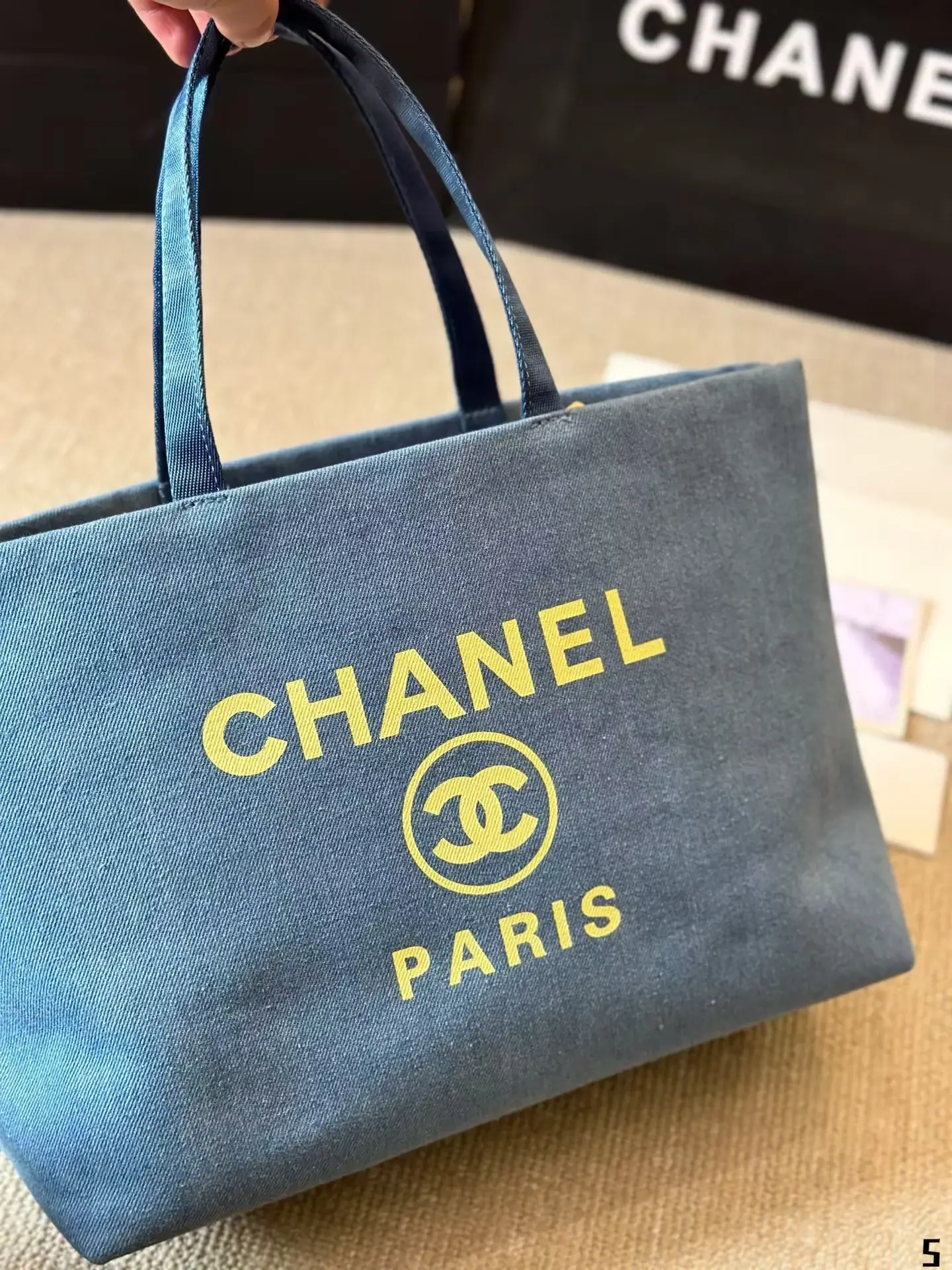 CC new arrival Vintage 24k tote bag size: 33*25 cm - image 6