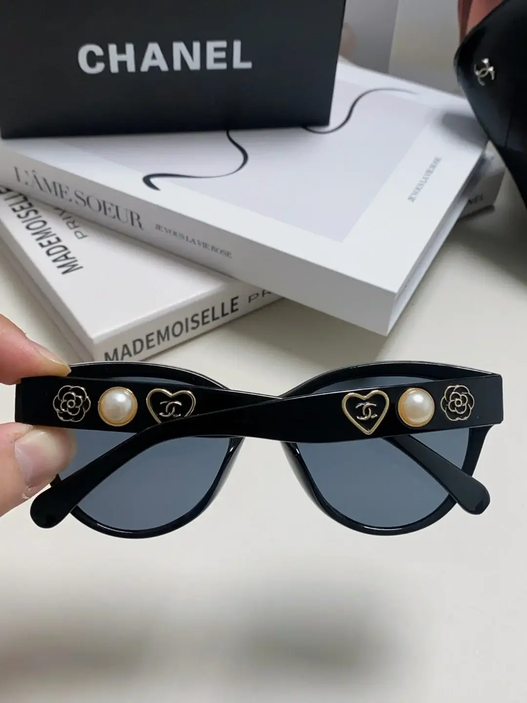 CC new arrival sunglass 004 - image 7