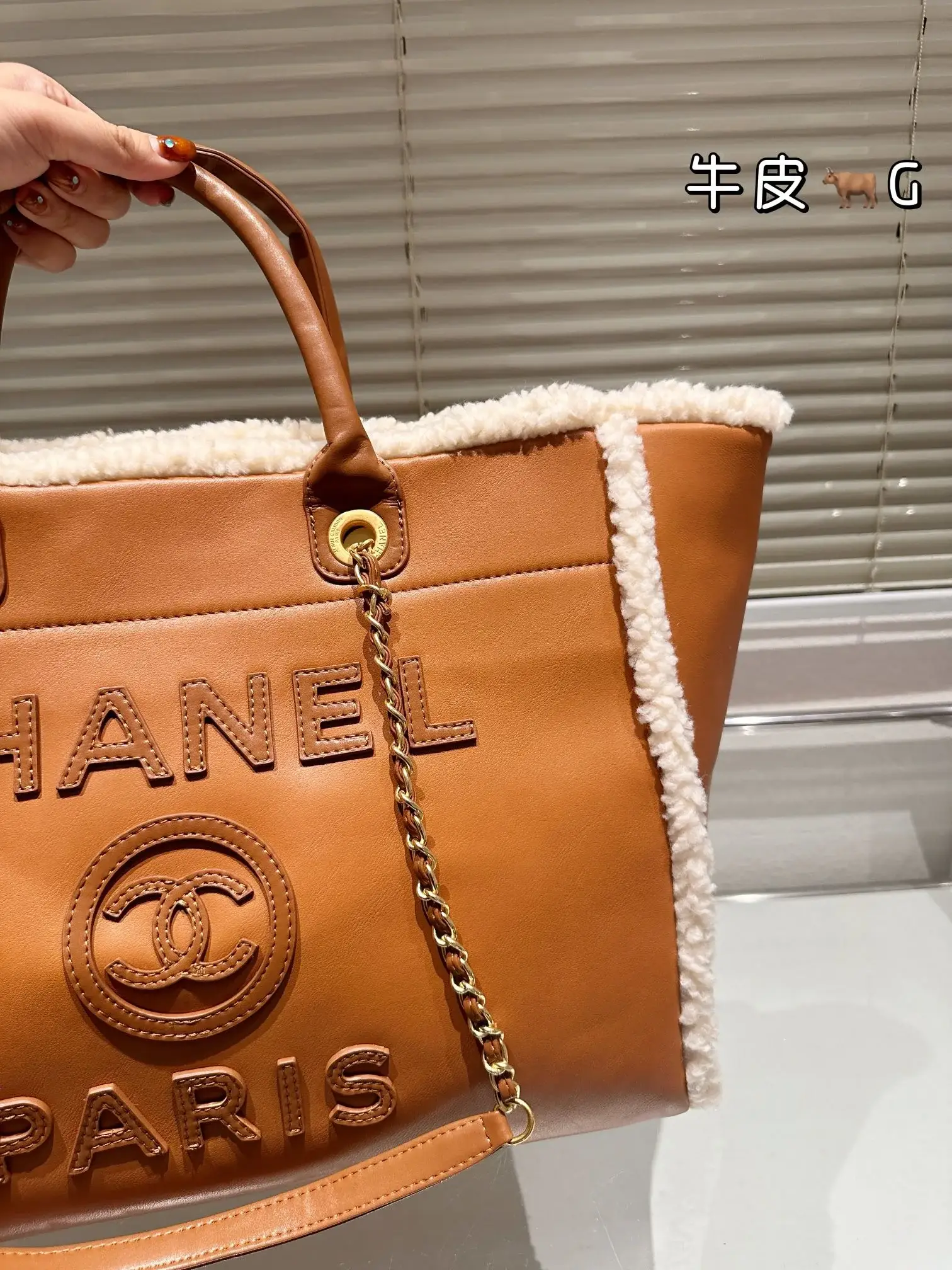 CC new arrival vintage tote bag size: 40*30 cm - image 6