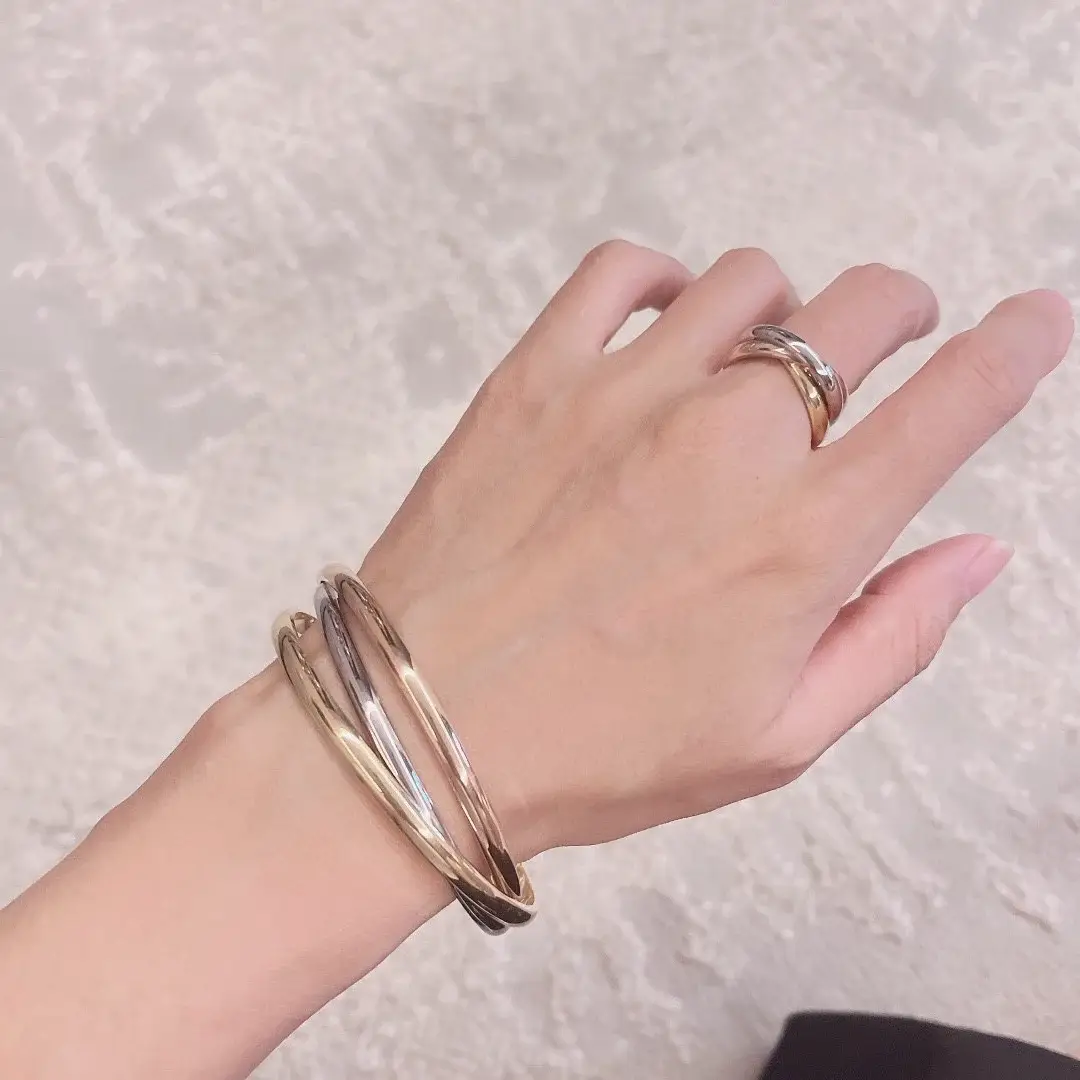 Car Bracelet 007 - image 5
