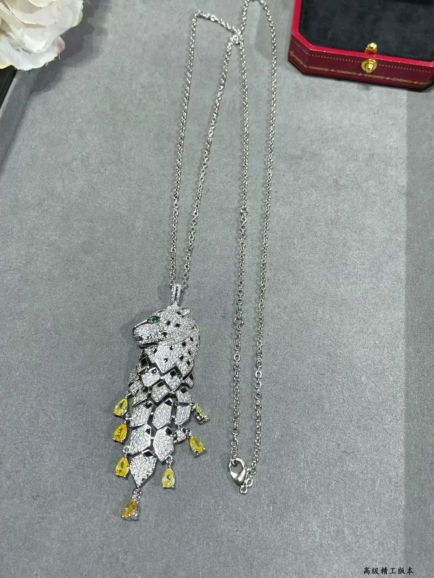 Car Necklace 025 - image 4