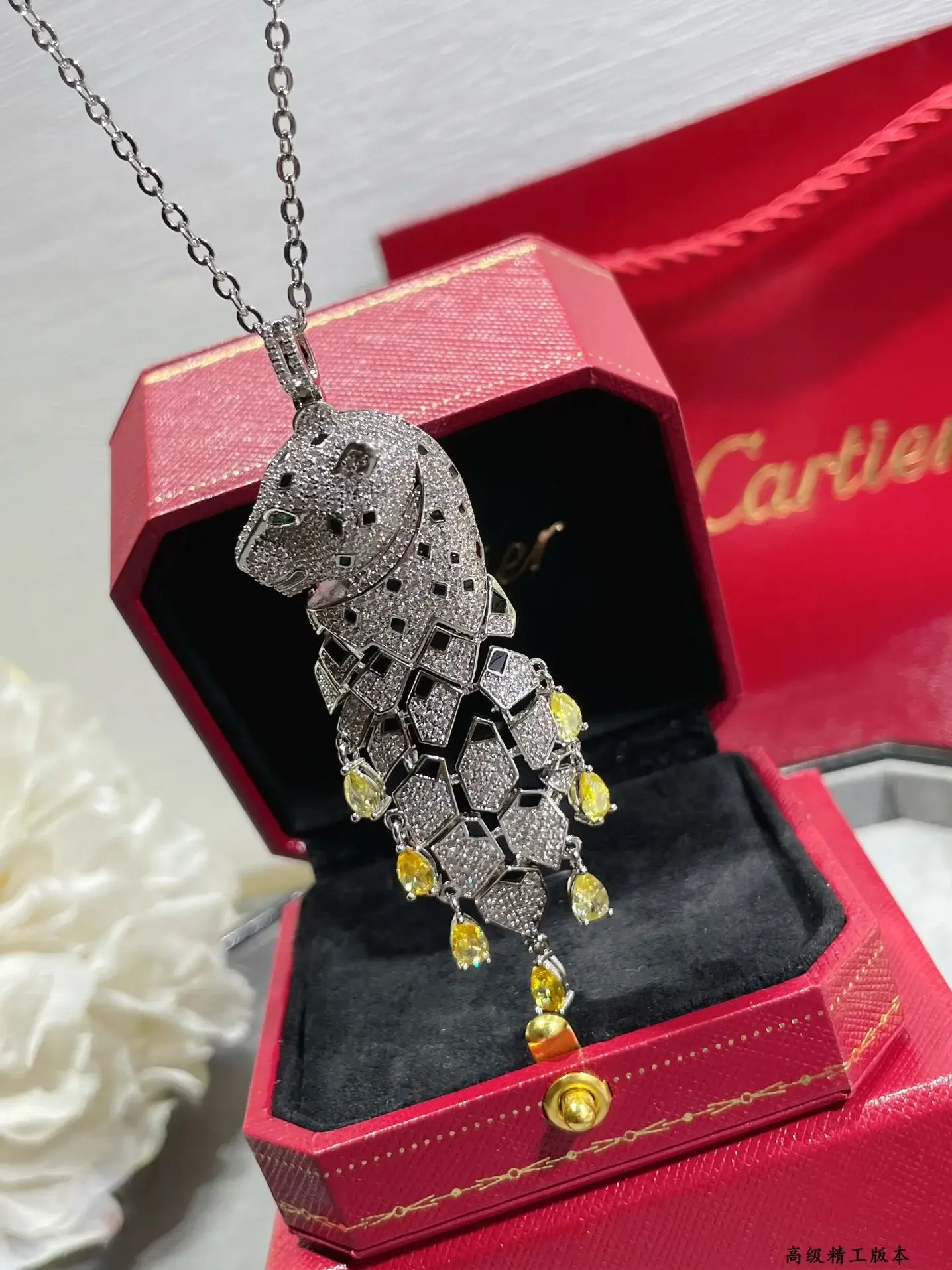 Car Necklace 025 - image 5