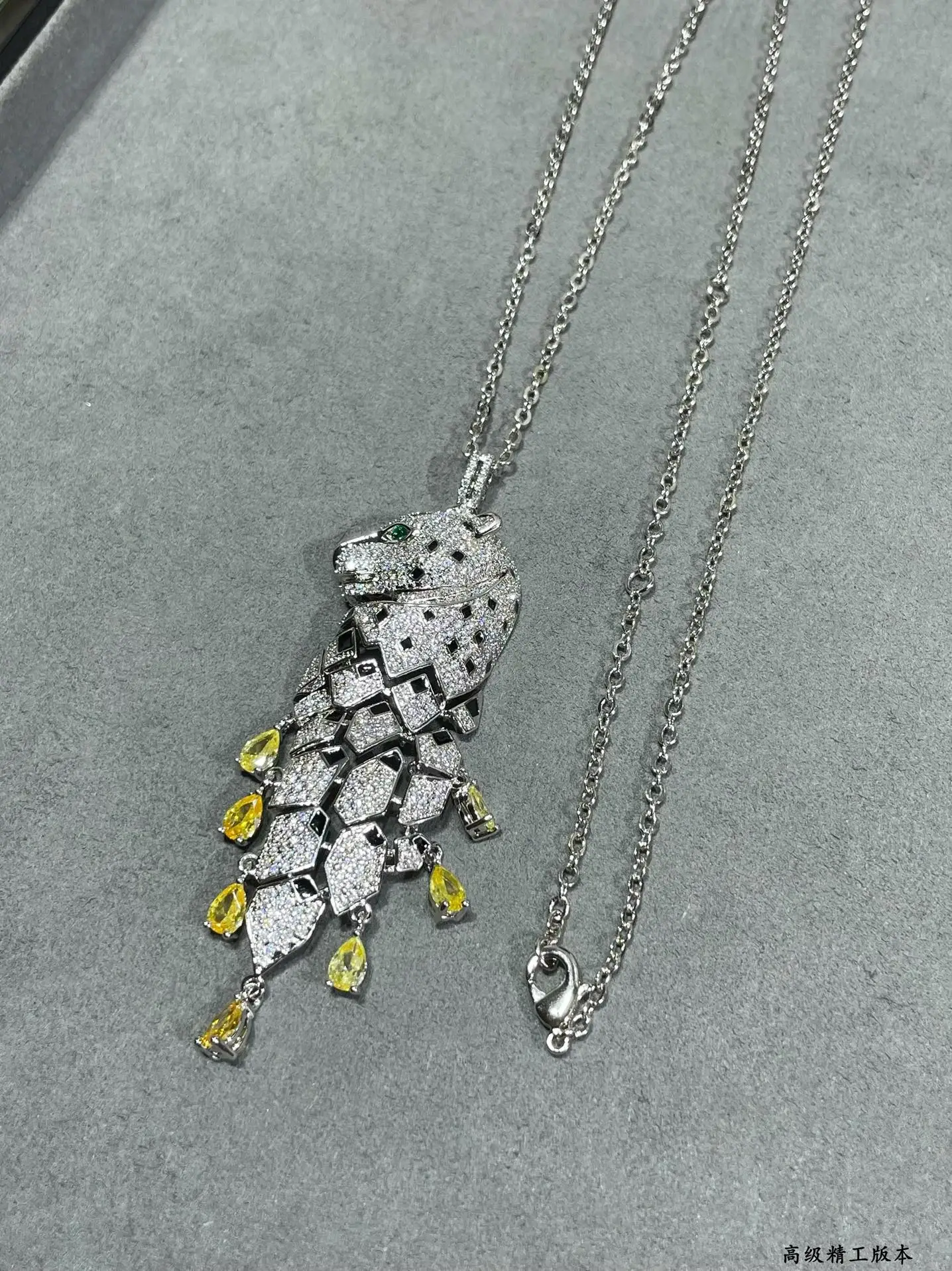 Car Necklace 025 - image 8