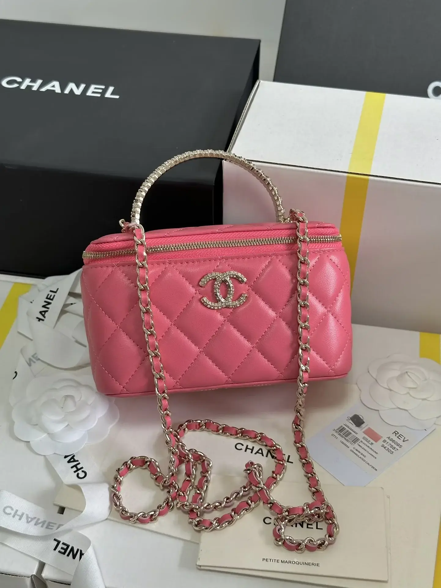 Cc new arrival 24B bucket bag pink - image 1