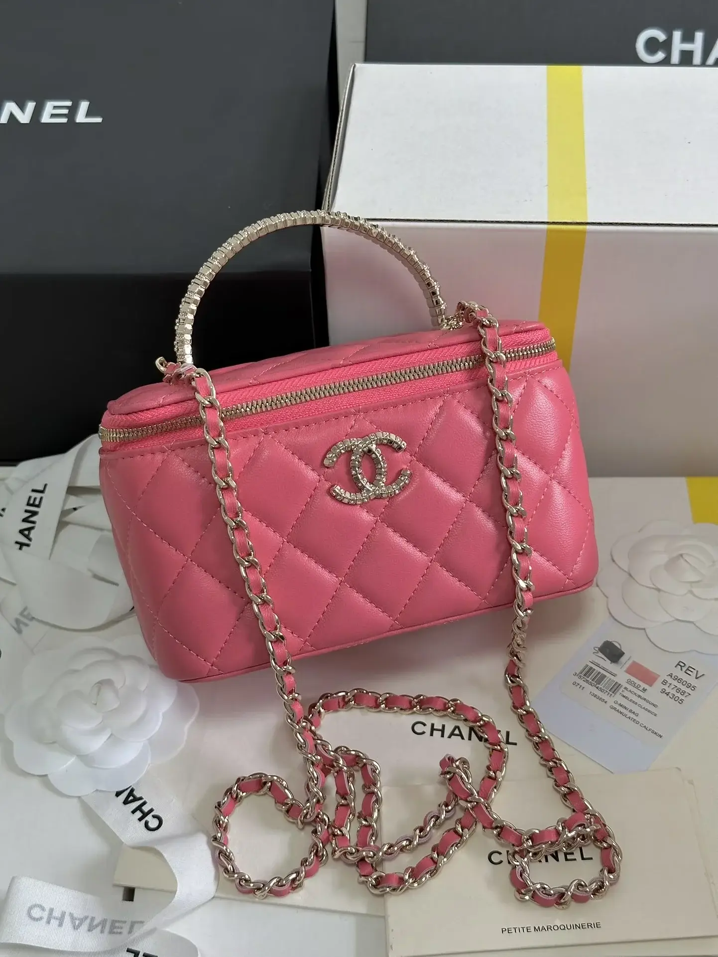 Cc new arrival 24B bucket bag pink - image 9