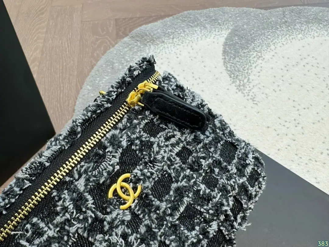 Cc new arrival bucket bag 001 - image 8