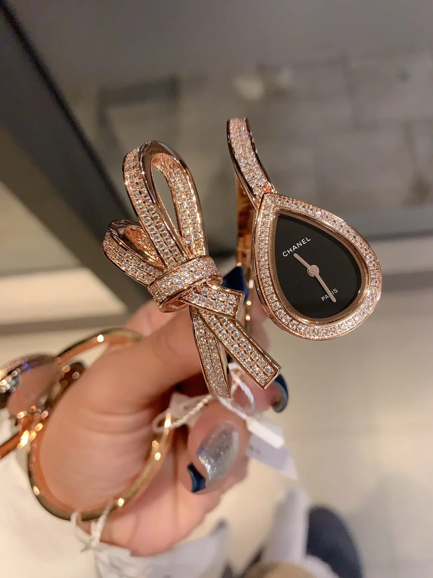 Cc new arrival women Ruban watches - image 11