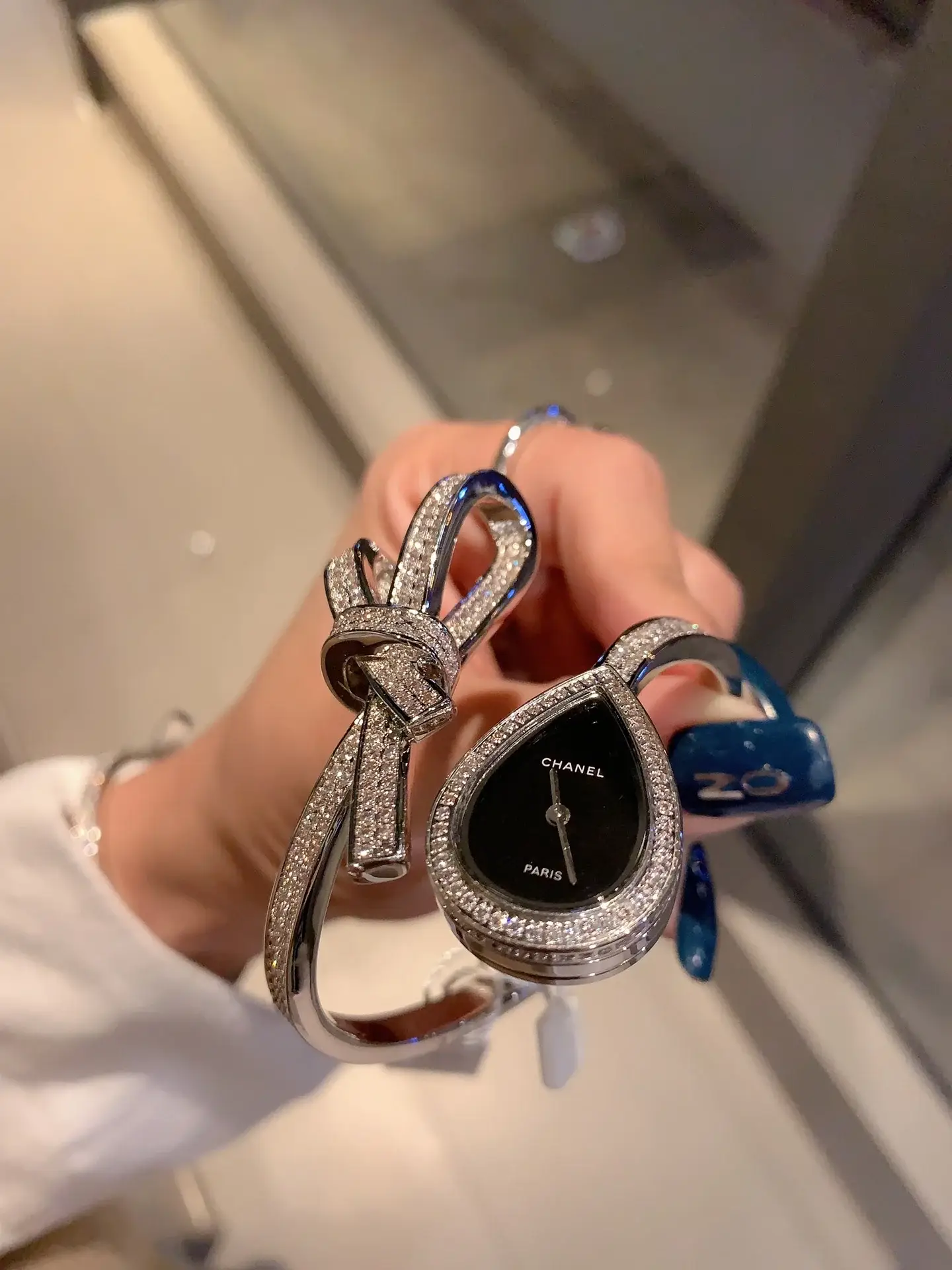 Cc new arrival women Ruban watches - image 9