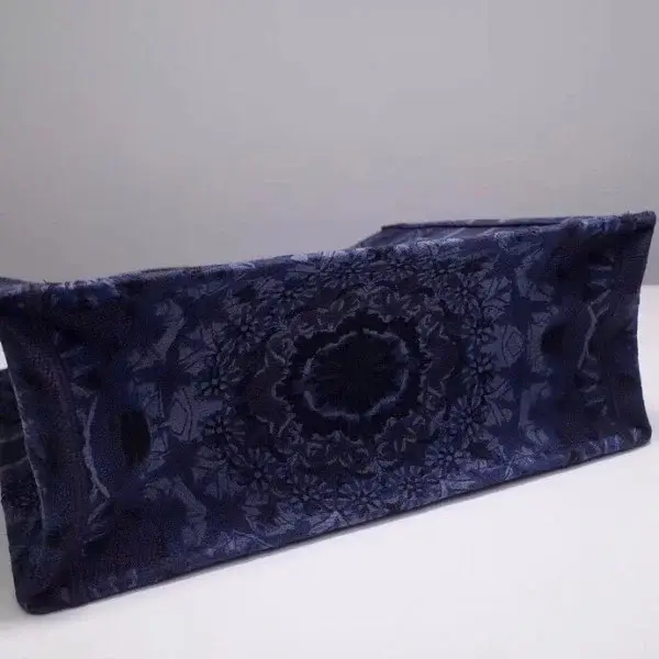 D Book Tote Bag In Blue KaleiDscopic Canvas - image 4