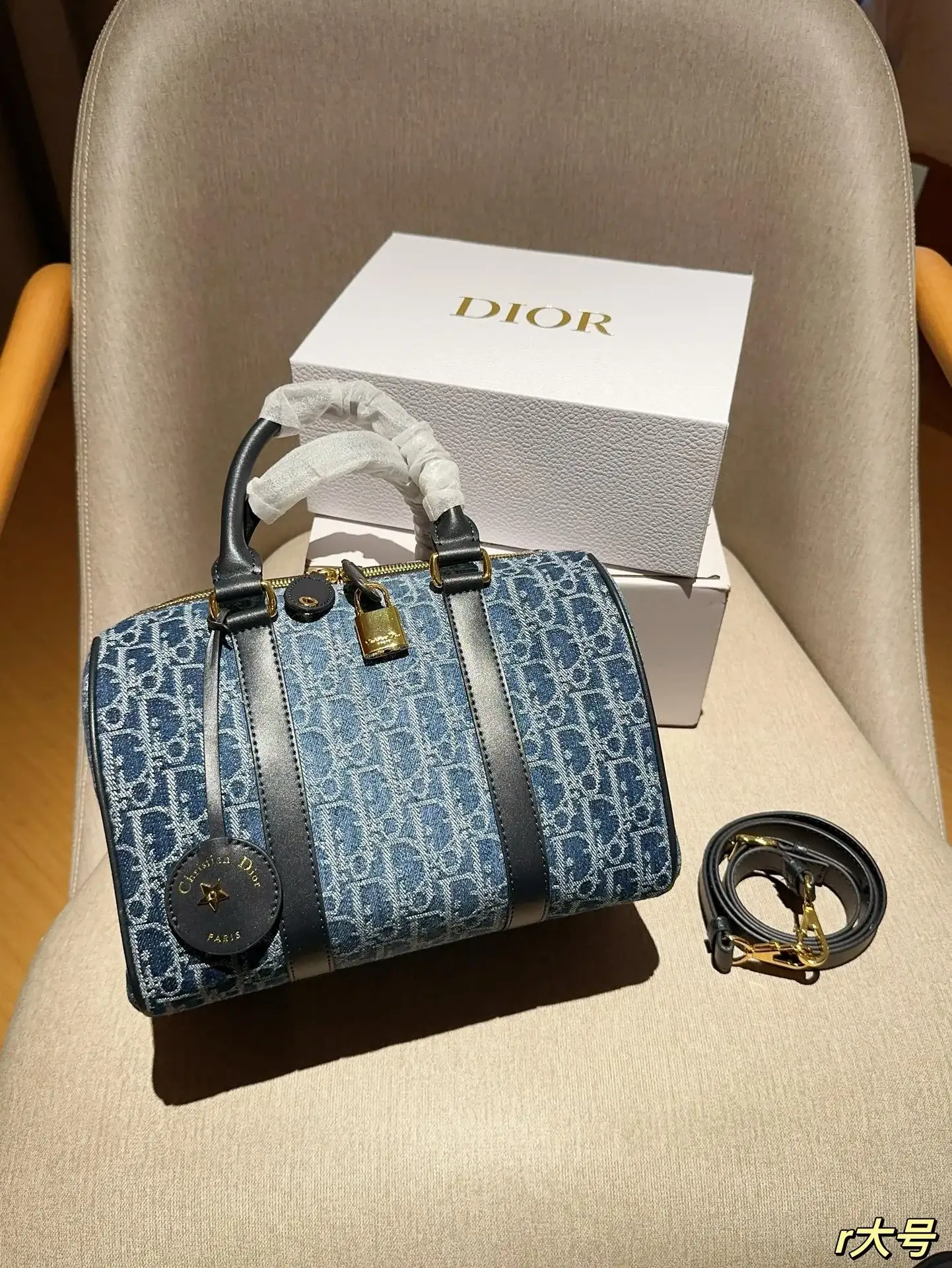 D Groove 20Denim Oblique denim bag - image 1
