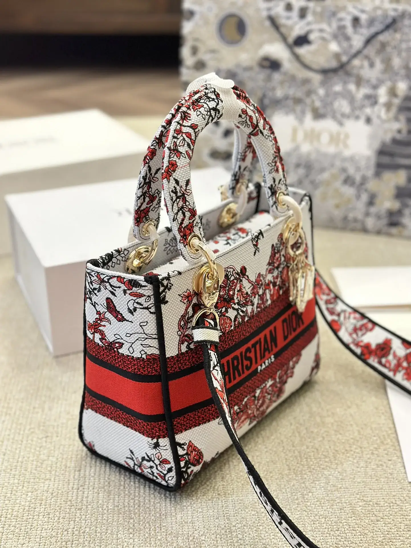 D Lady D-Lite new arrival women bag size :24cm - image 2