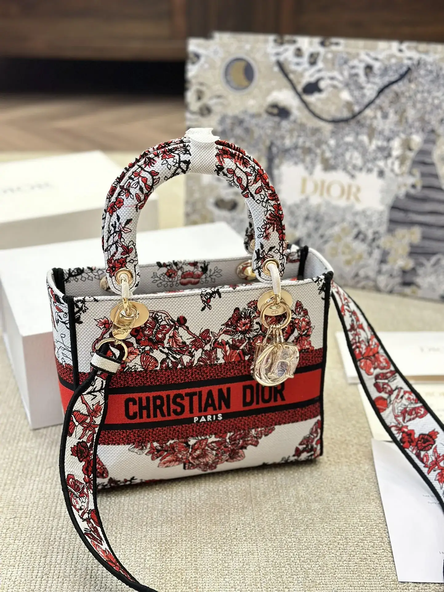 D Lady D-Lite new arrival women bag size :24cm - image 9