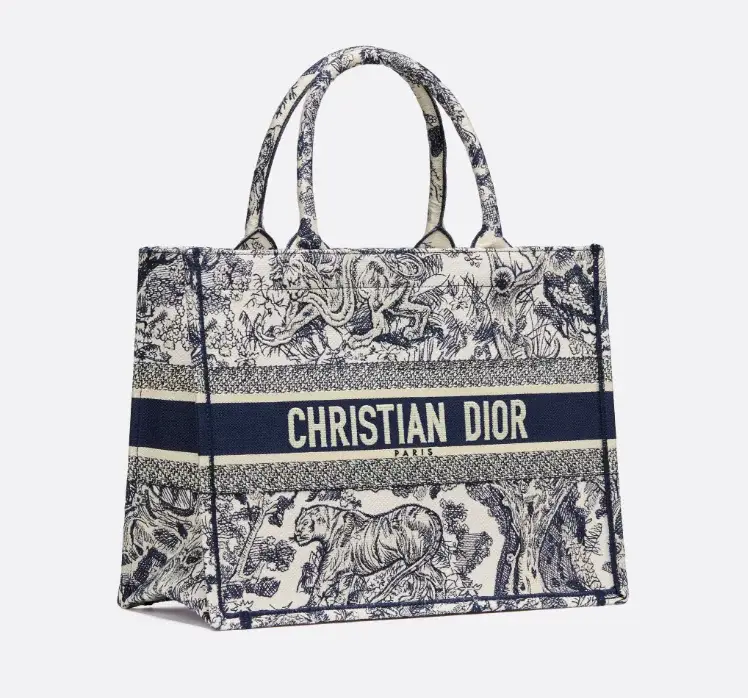 D Medium Book Tote bag size: 36 x 27.5 x 16.5 cm - image 3