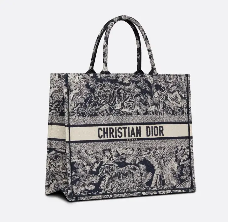D Medium Book Tote size : 36 x 27.5 x 16.5 cm - image 2