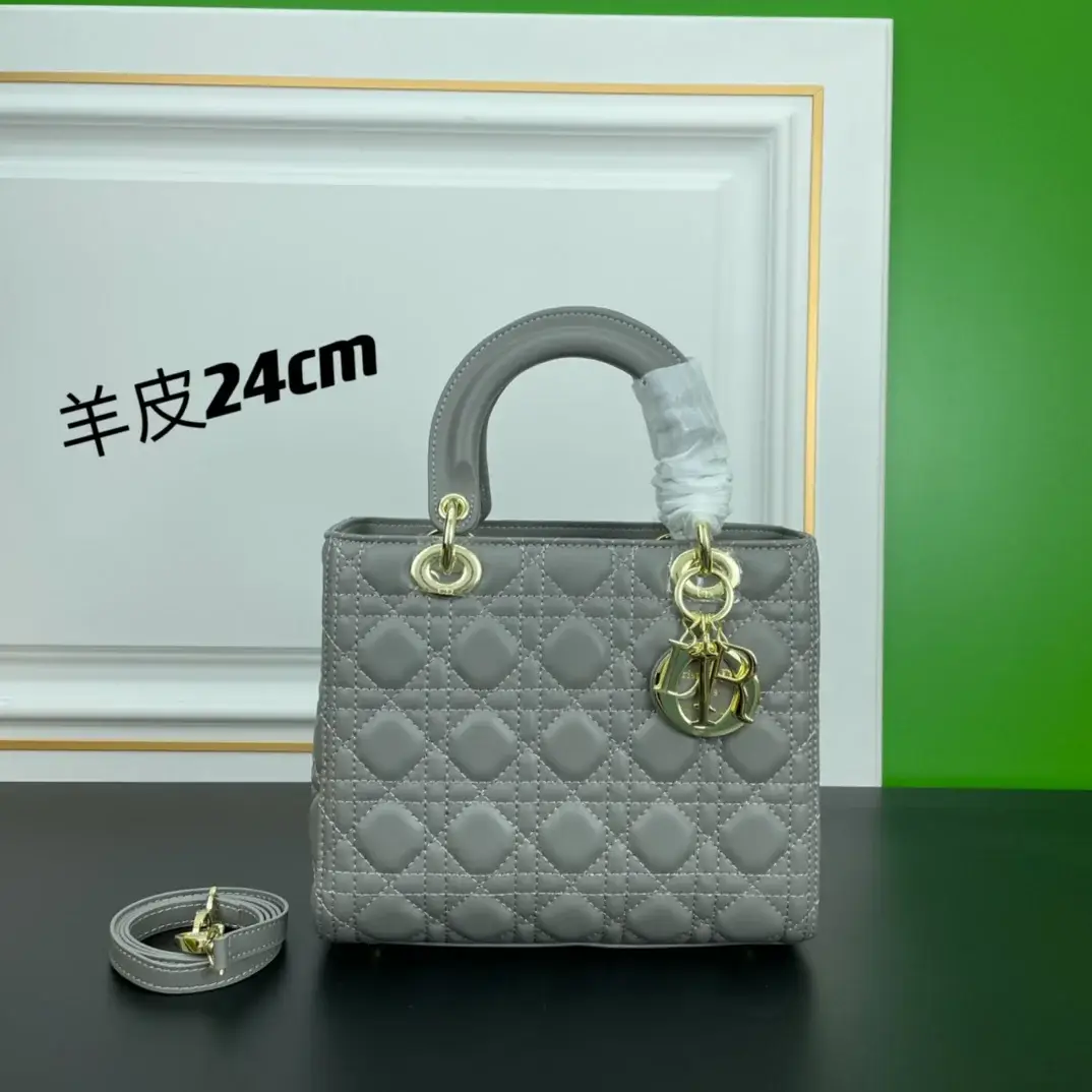 D Ultra-matte ???? SO BLACK 24 cm - image 2