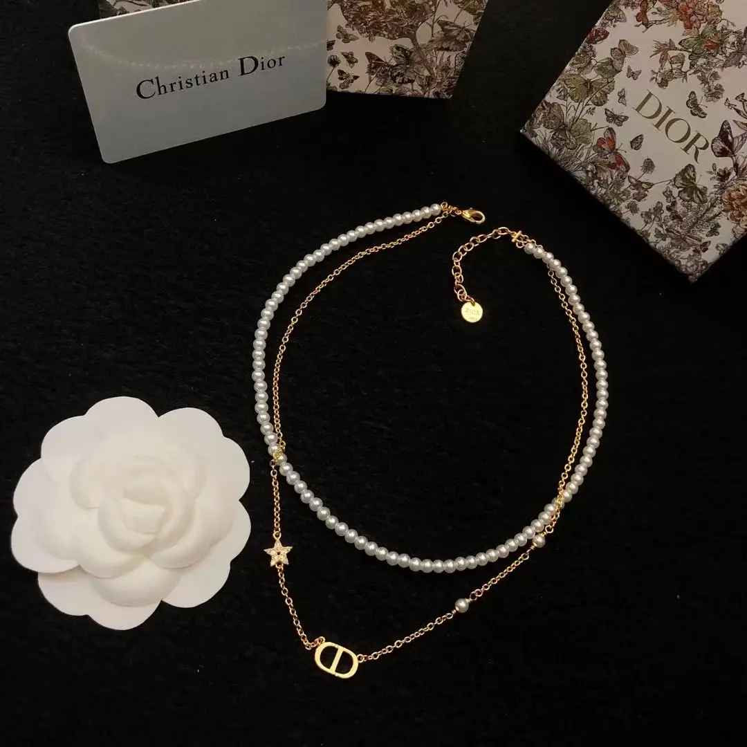 D new arrival CD necklace - image 2