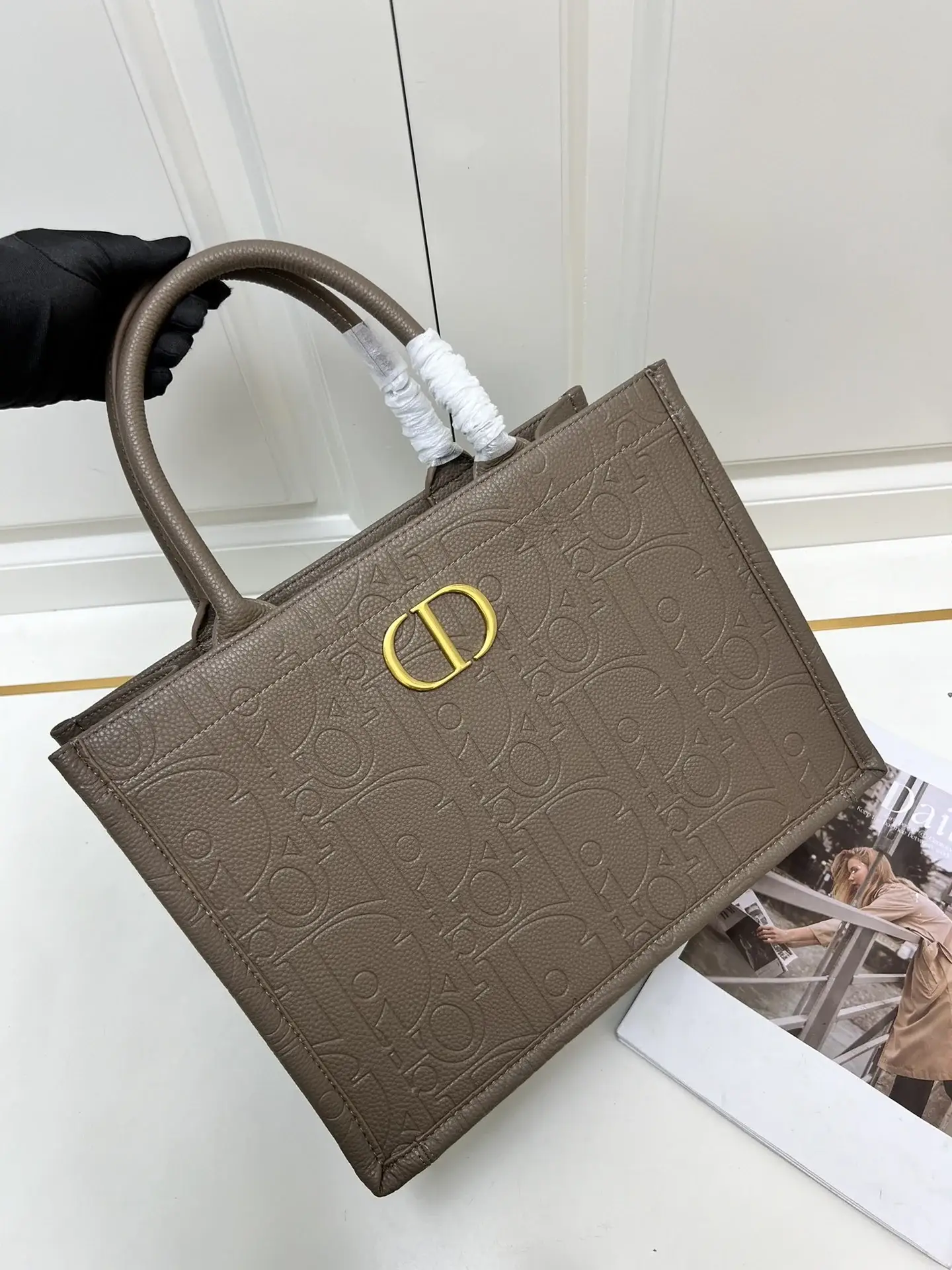 D new arrival book tote bag size: 36.5*28*17.5cm top quality - image 5