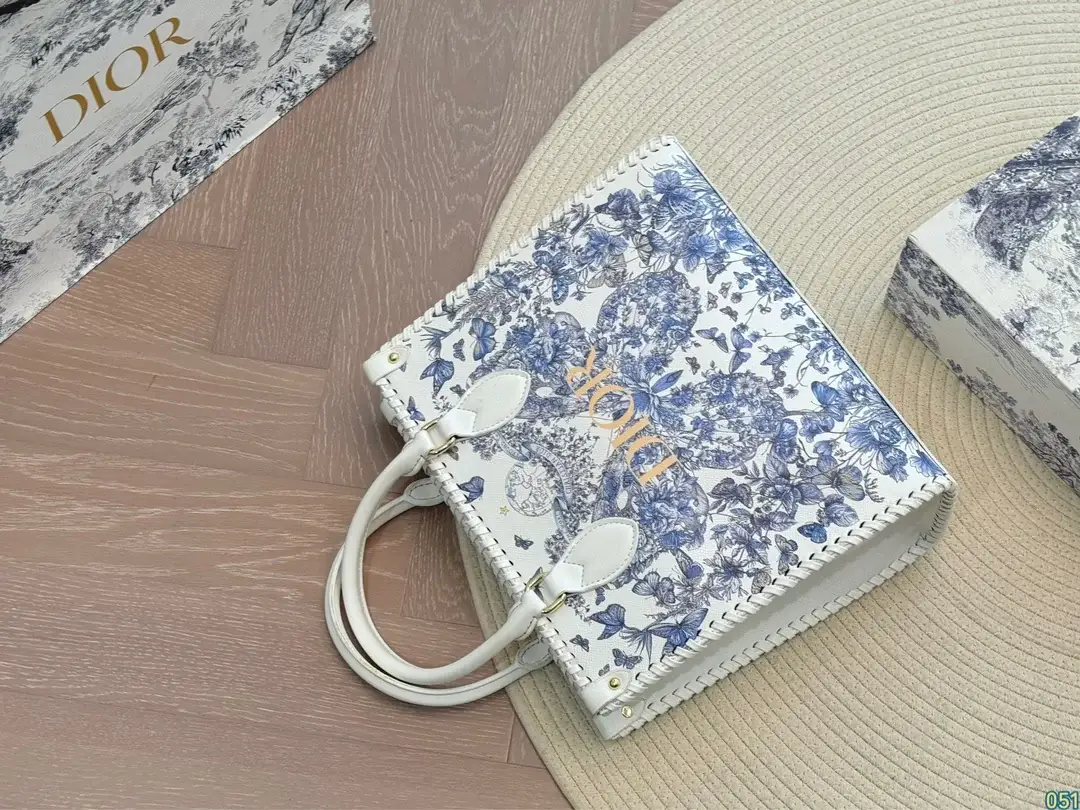 D new arrival tote bag size: 32 * 28 cm - image 7