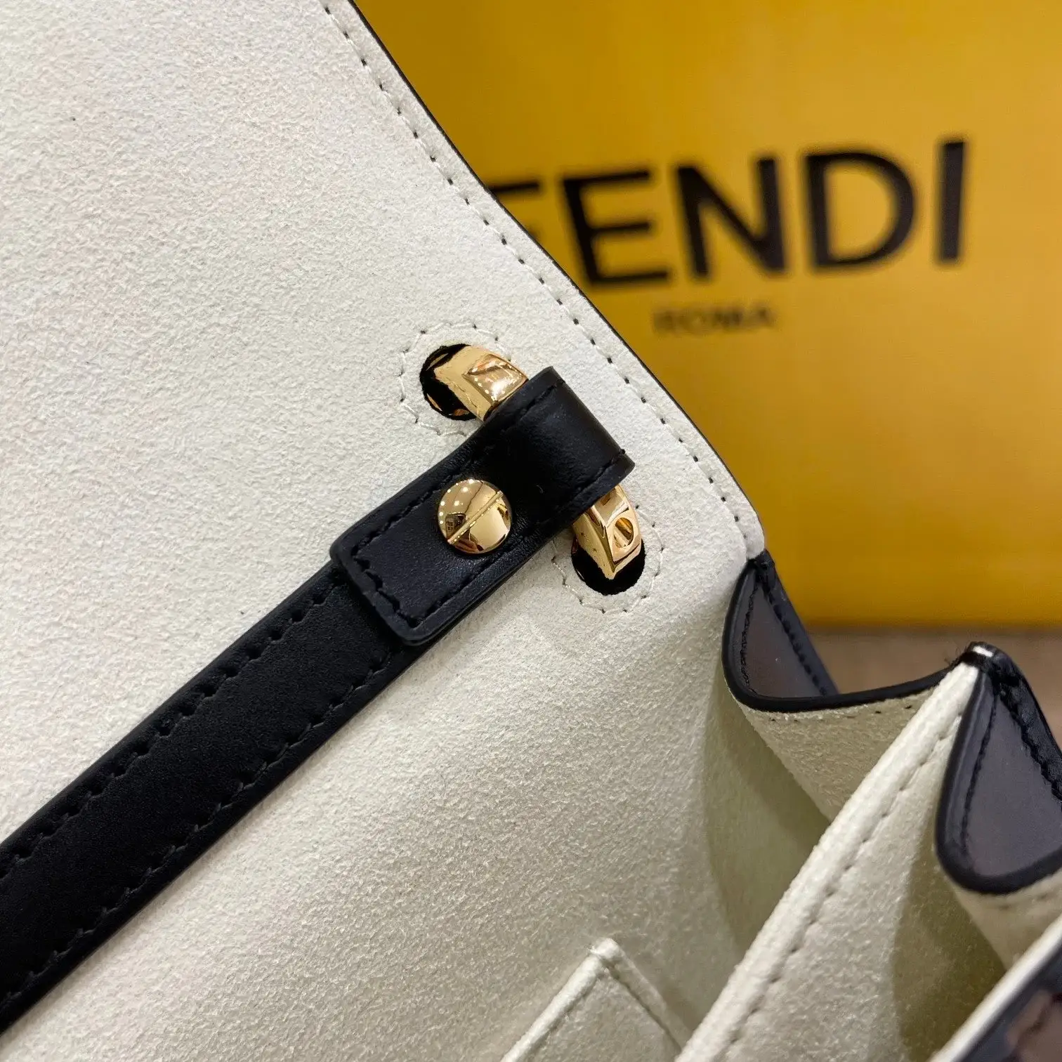 Fd Kan U Small Bag - image 6