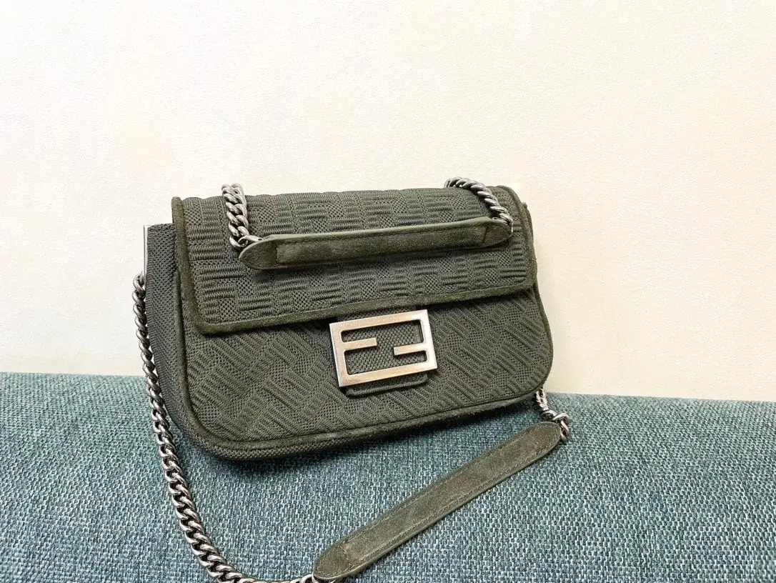Fd Midi Baguette Chain Bag - image 1