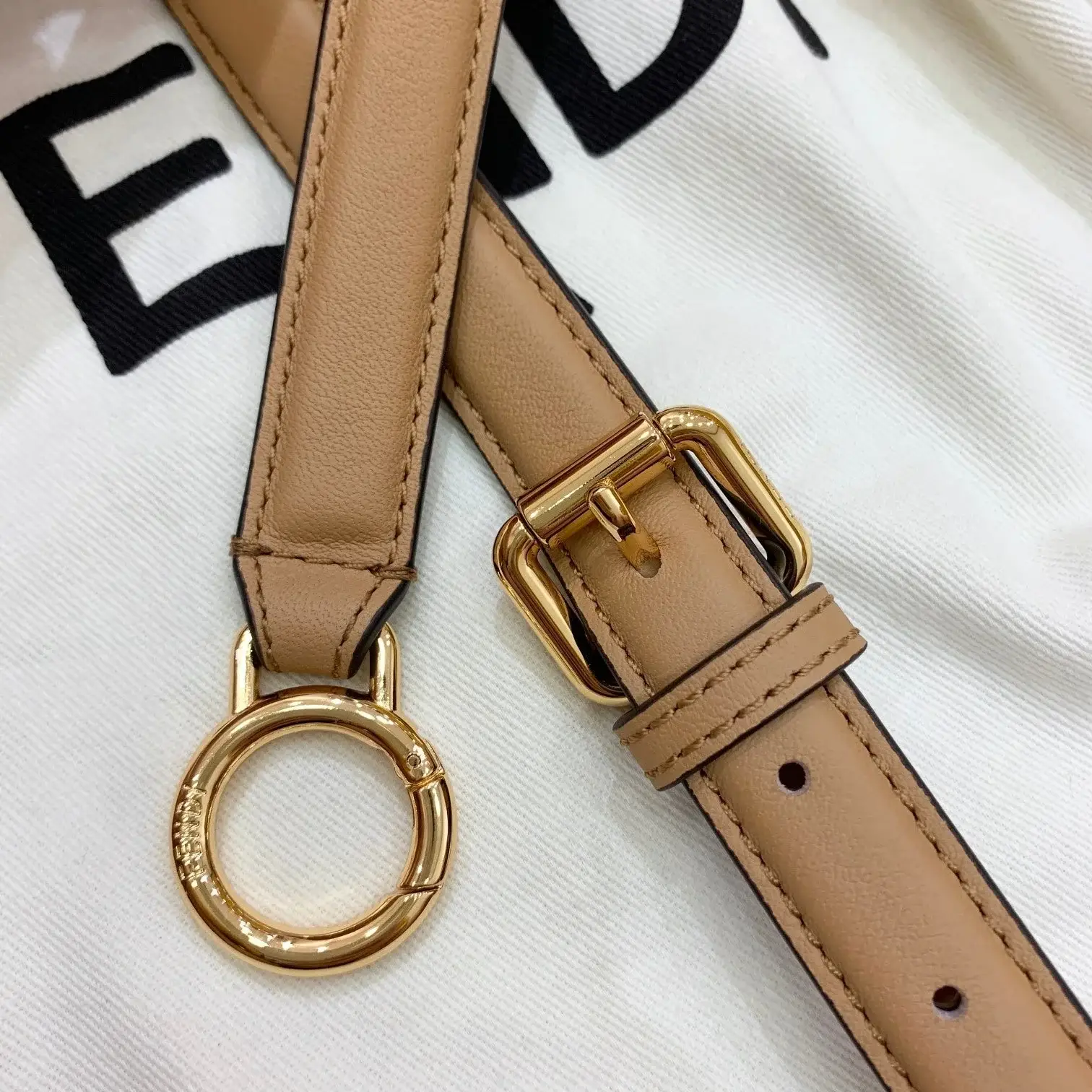 Fd Peekaboo  Small iseeu Bag - image 10
