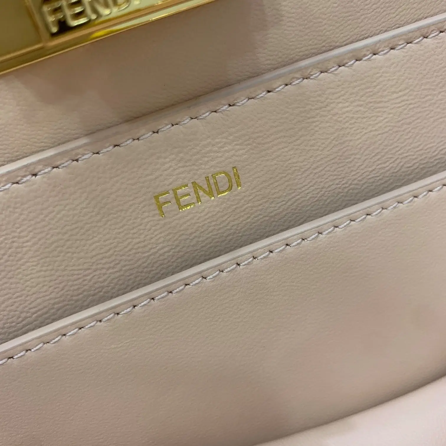 Fd Peekaboo  Small iseeu Bag - image 4