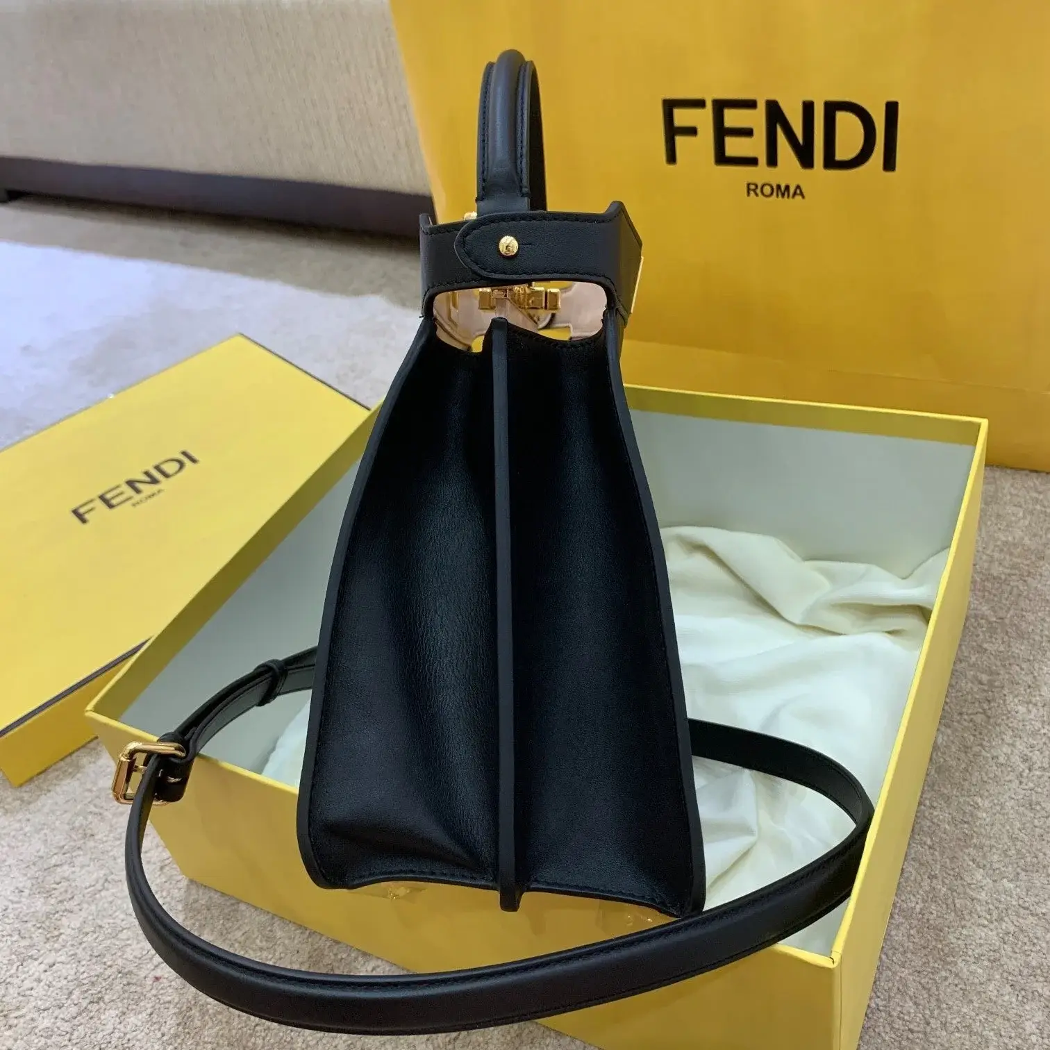 Fd Peekaboo  Small iseeu Bag - image 6