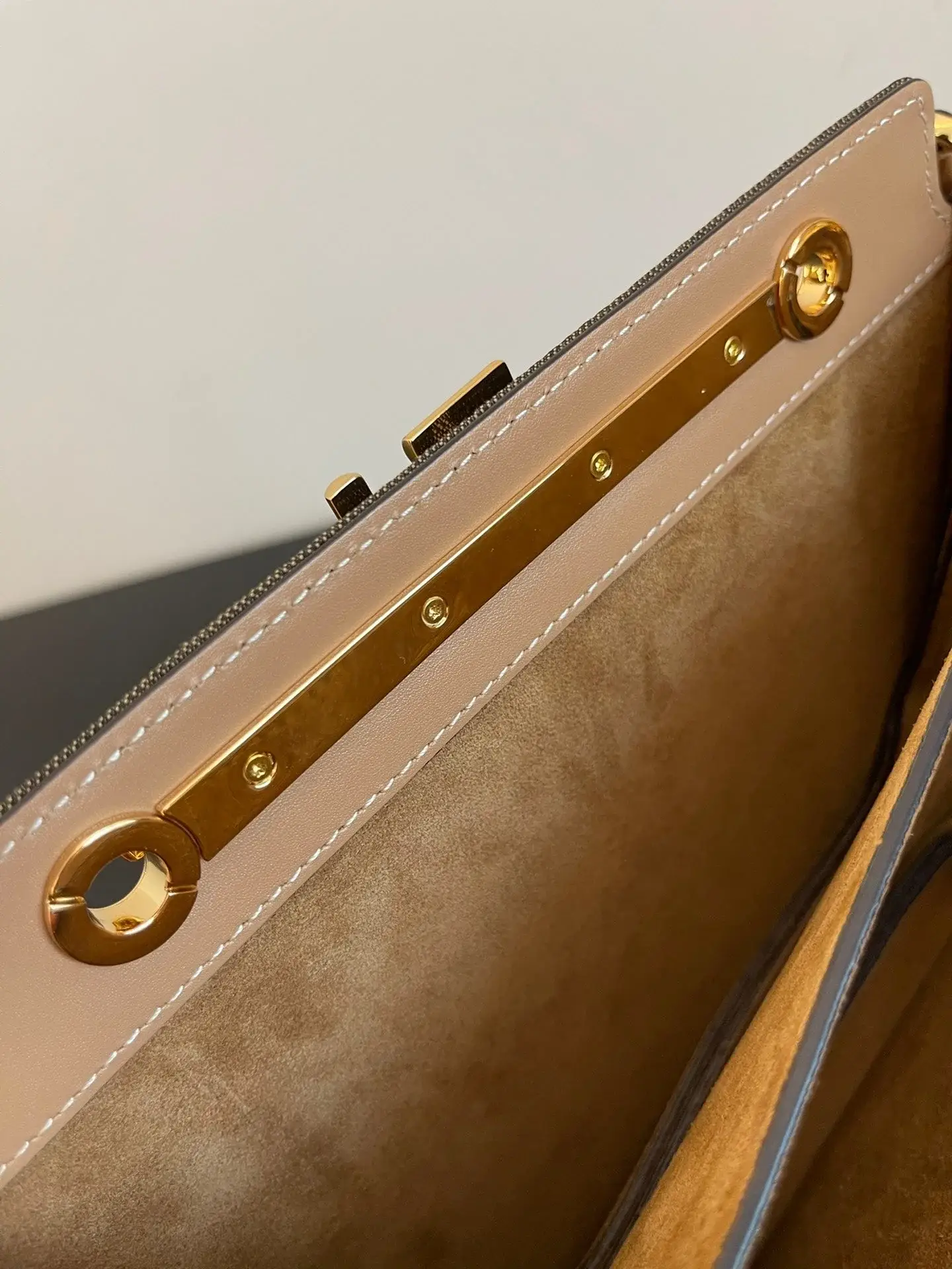 Fd Touch Bag - image 5