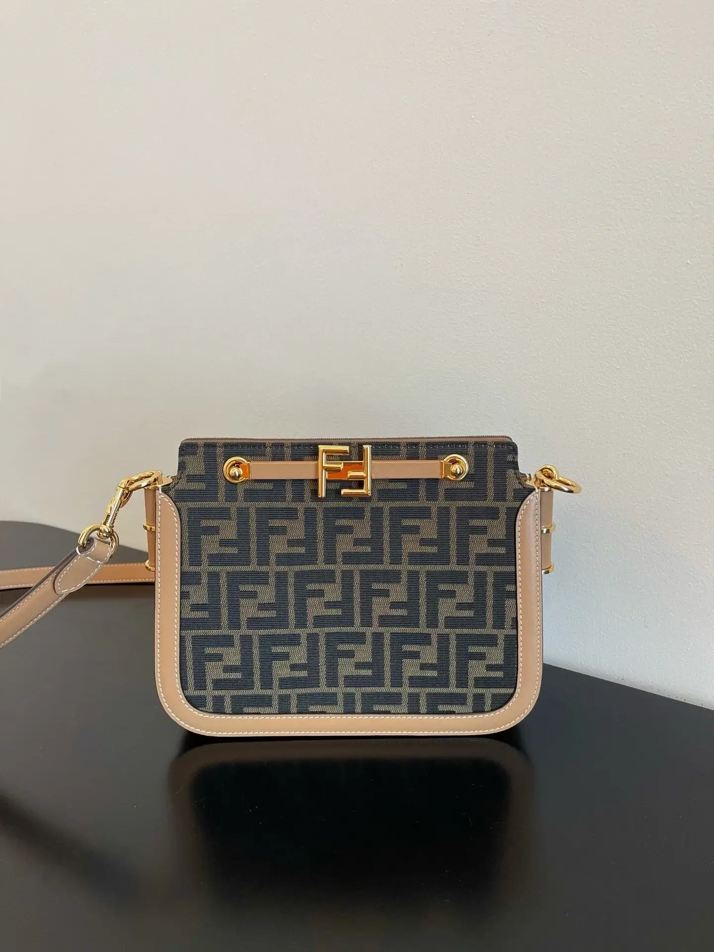 Fd Touch Bag - image 8