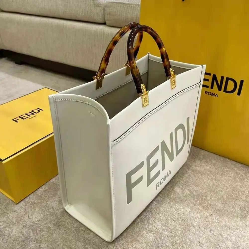 Fd Women Sunshine Medium Leather Shopper-White - image 4
