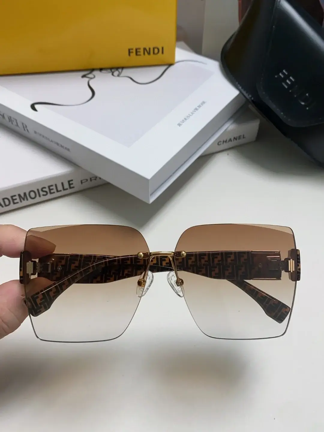 Fen new arrival sunglass 006 - image 1