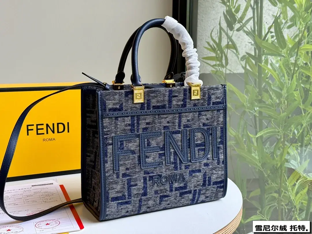 Fen new arrival tote bag 03 size: 25 cm - image 9