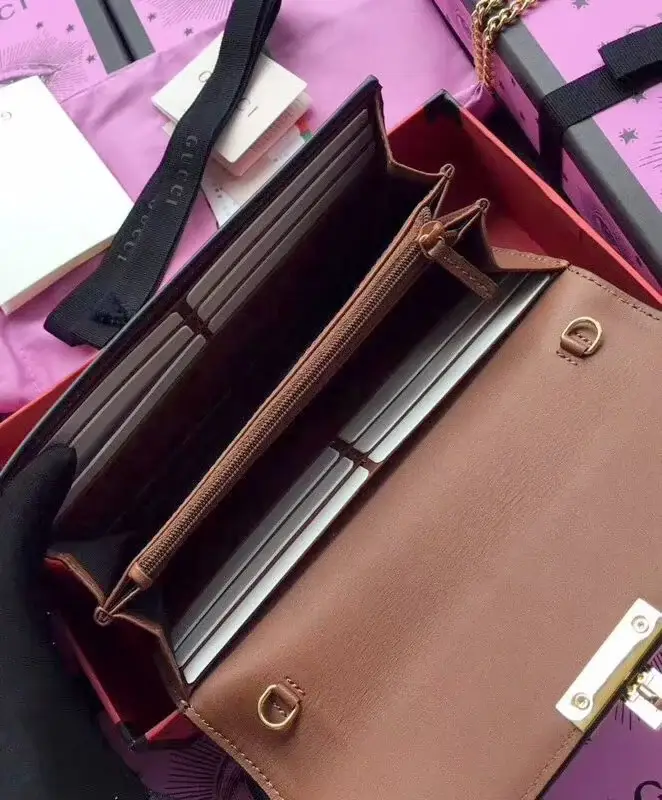 GG Padlock continental wallet 453506 - image 3