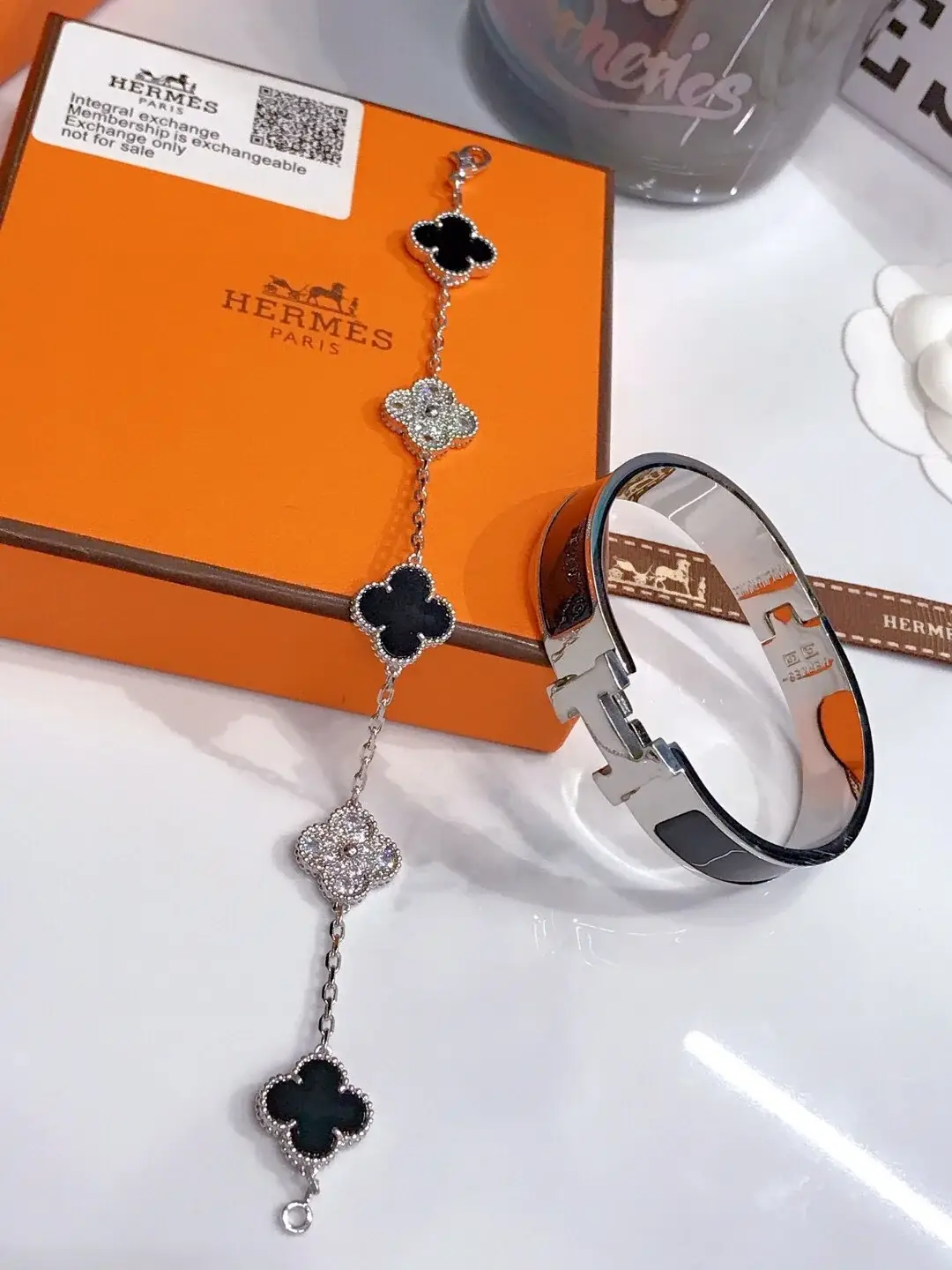 H  CLIC bracelets + VCA bracelet - image 3