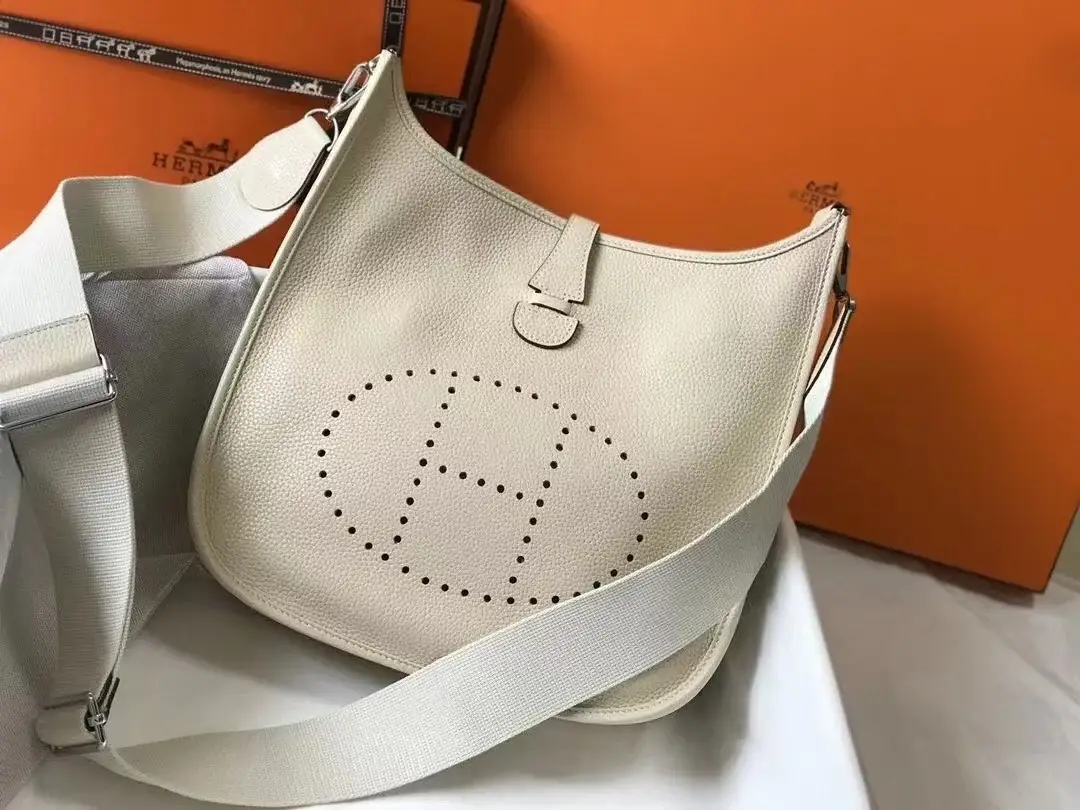 H Evelyne29 new arrival 02 size : 29*30 cm - image 1