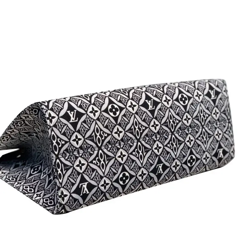 L Denim Onthego M57207 GM - image 4