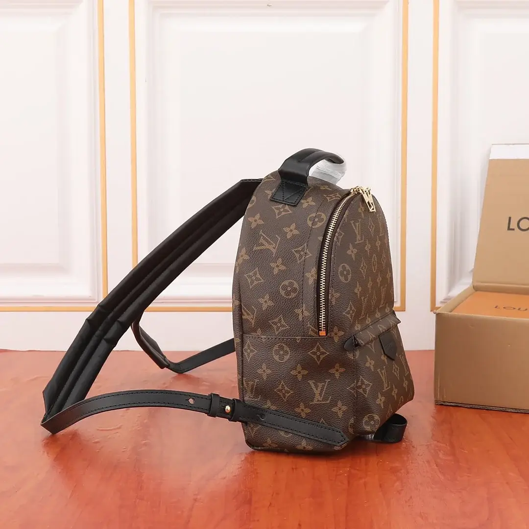 Louis MONOGRAM BACKPACK women backpack bag size 22*29*16 cm - image 5