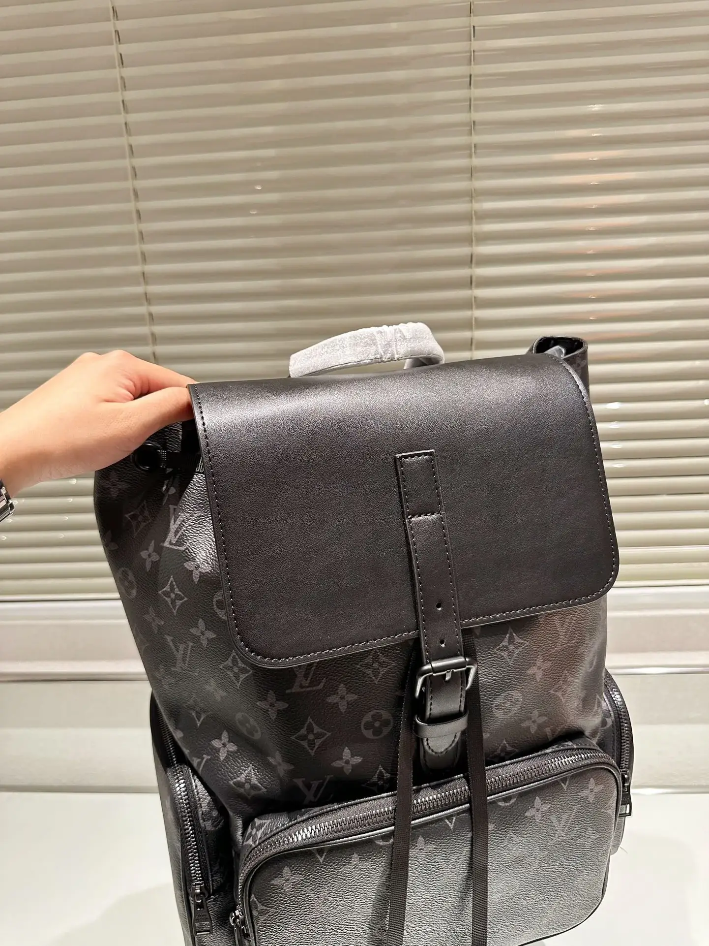 Louis Petite Malle Monogram backpack bag size : 37*45 cm - image 3