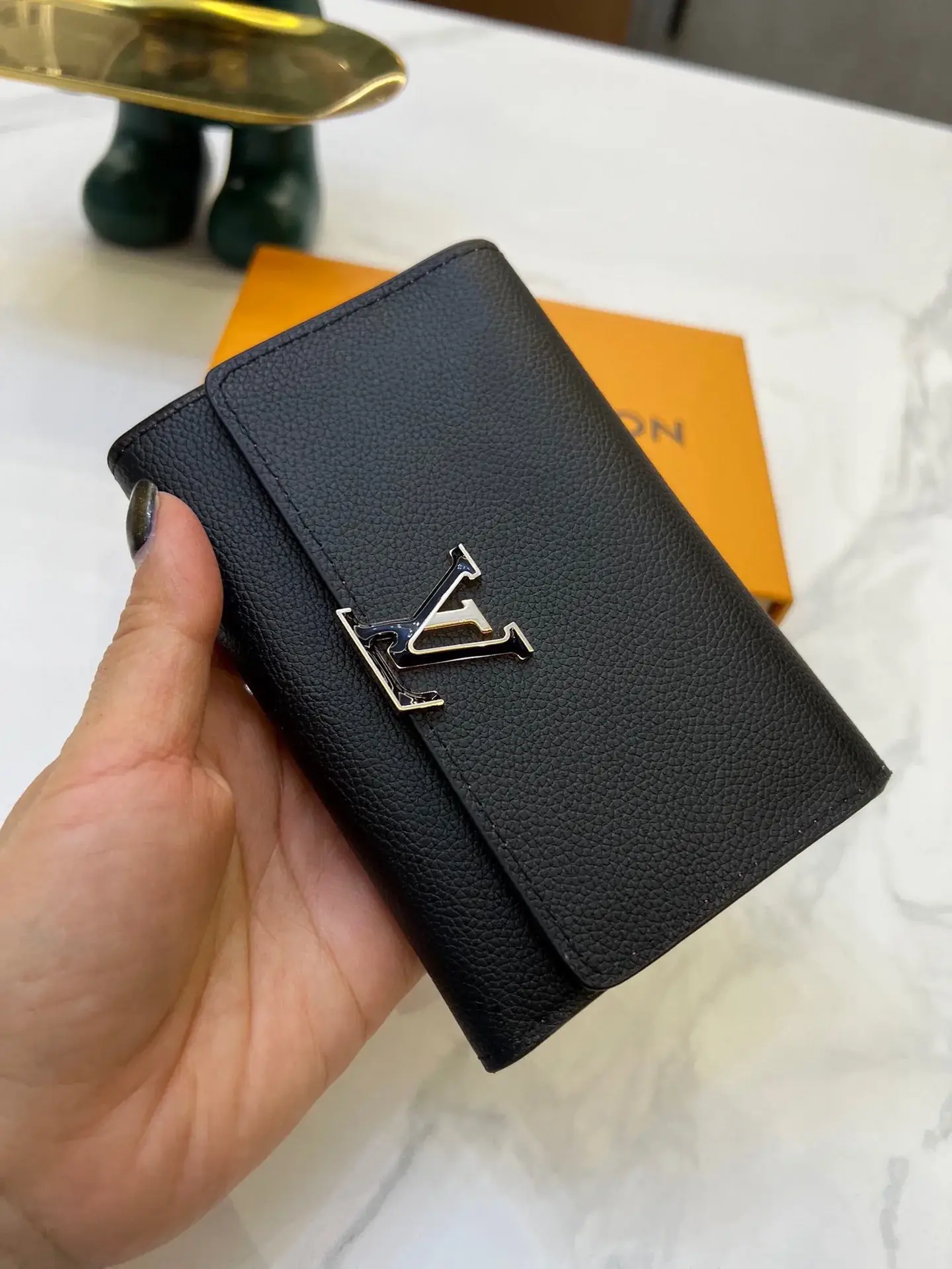Louis new arrival Capucines wallet size : 13.5*9.5*1.5cm - image 11